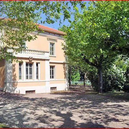 Castel Maison-table D'hôtes&jardin-refuge De Biodiversité Rillieux-la-Pape