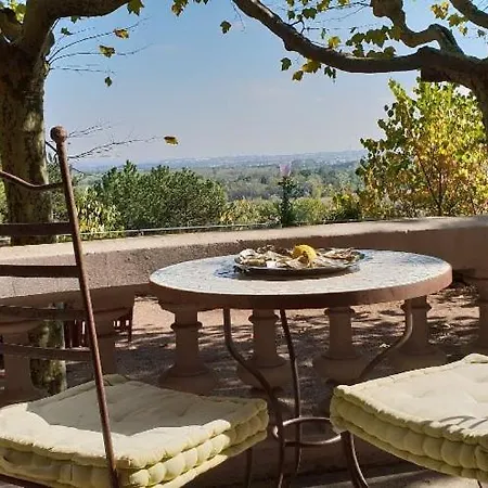 Castel Maison-table D'hotes & Jardin-refuge De Biodiversite Bed & Breakfast Rillieux-la-Pape